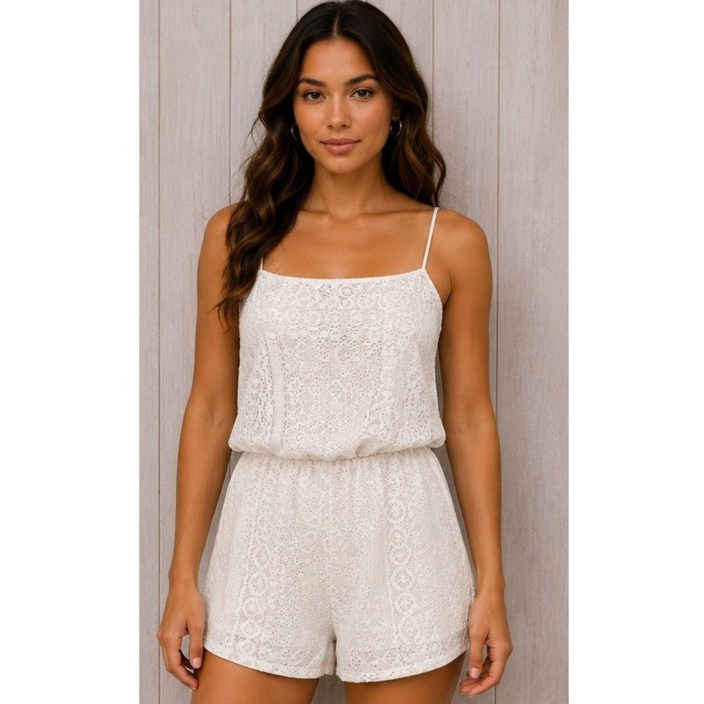 Garage White Floral Lace Romper Adjustable Spaghetti Straps Size XS